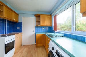 Kitchen- click for photo gallery